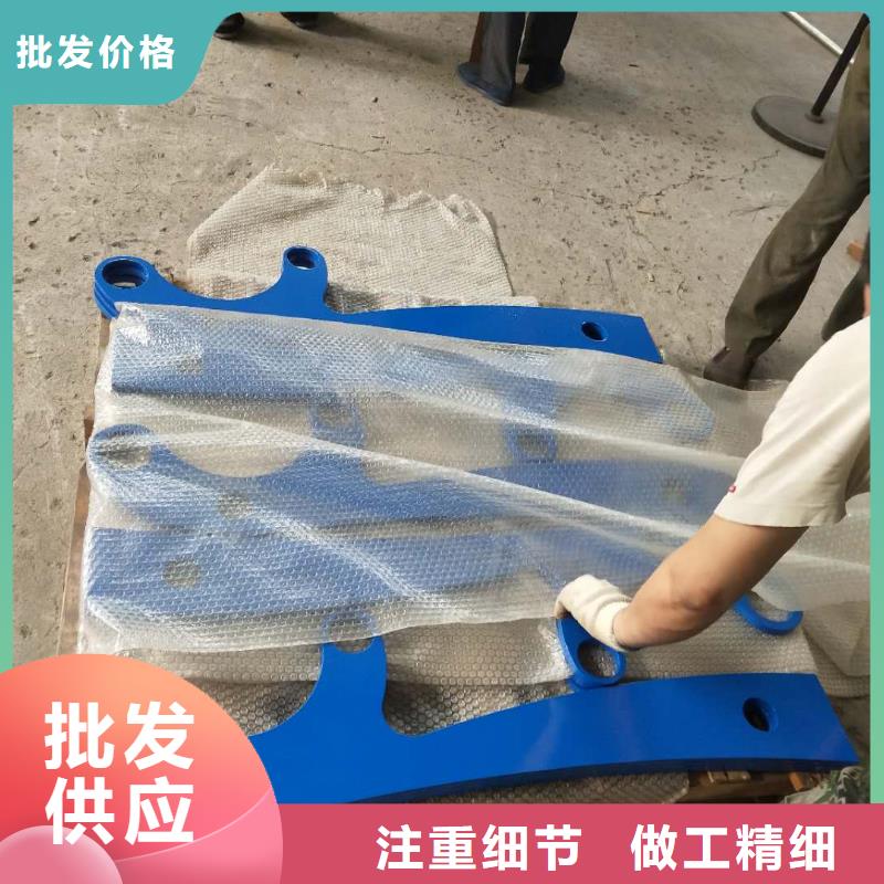 道路护栏-道路隔离护栏品质保证实力见证多年经验值得信赖