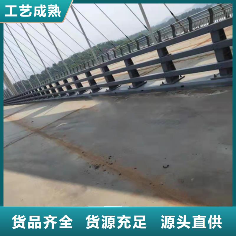 防撞护栏【高速开口栏网】以质量求生存同城服务商
