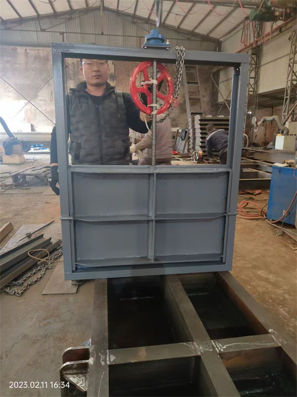 不锈钢闸门手动不锈钢插板闸门厂家采购