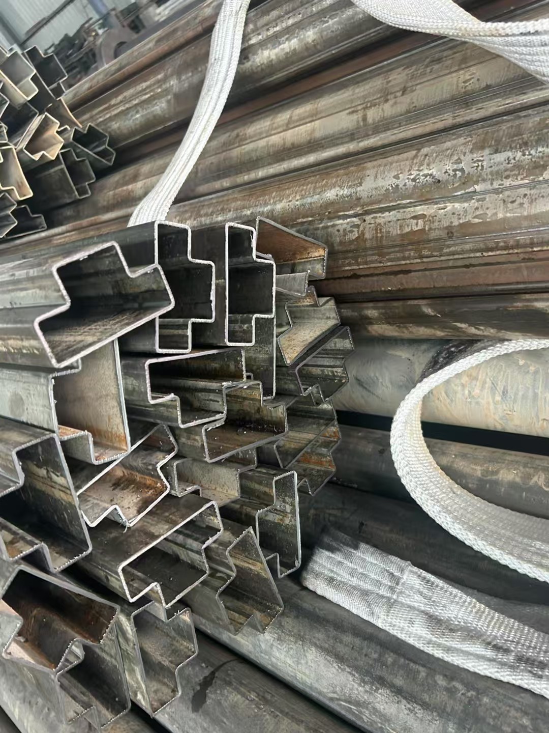 可定制的40*90镀锌椭圆管供应商