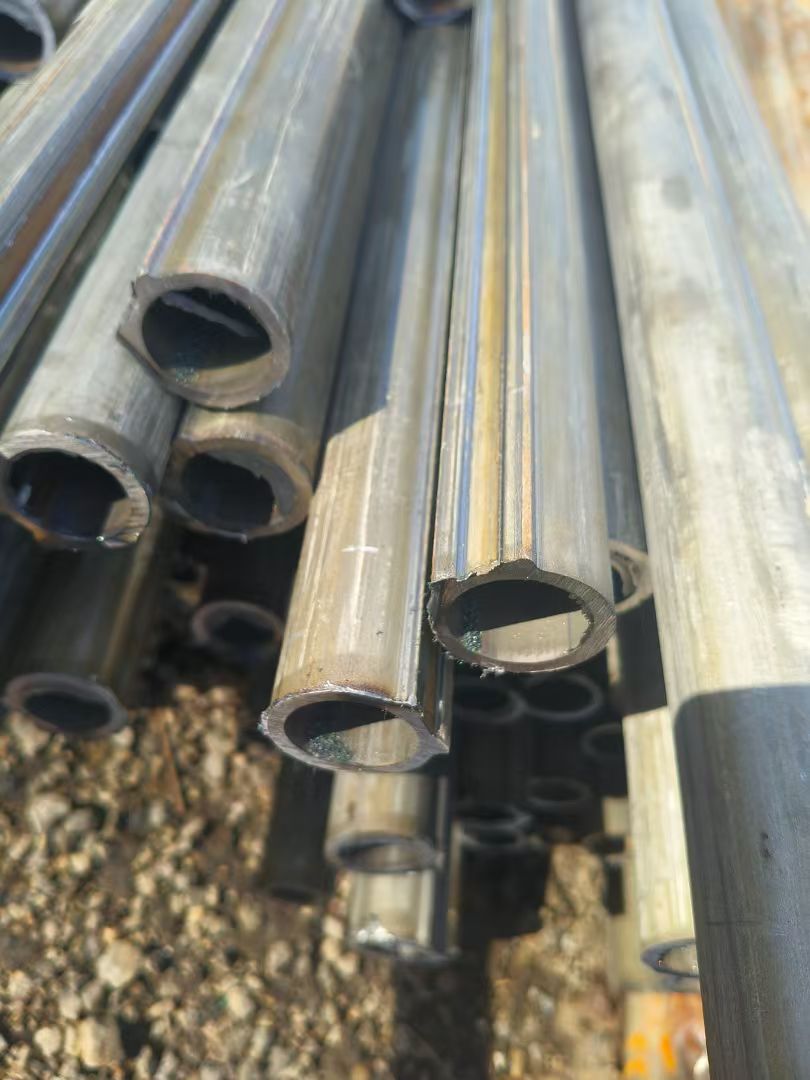 316L不锈钢薄壁马蹄管、316L不锈钢薄壁马蹄管厂家_规格齐全