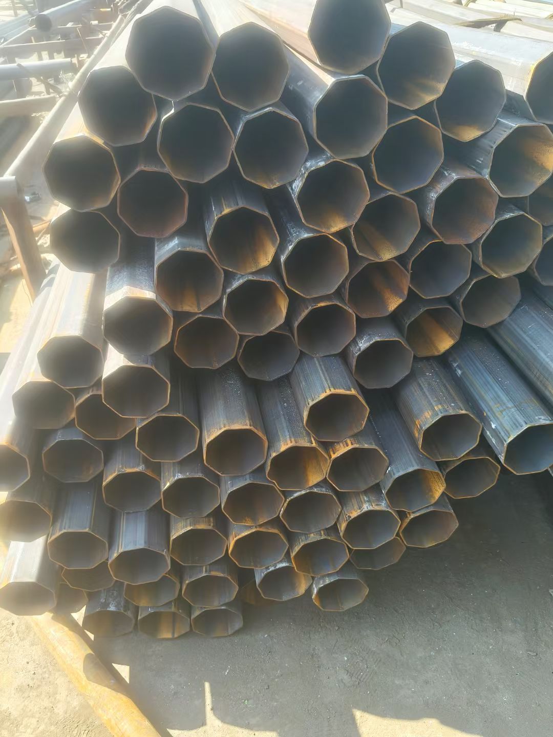 316不锈钢镀锌八字管的厂家-东汇金属制品有限公司直销厂家