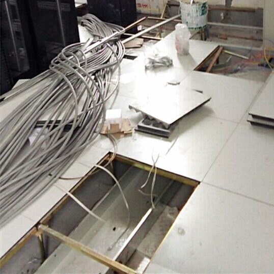 防静电地板直铺式性PVC防静电地板工厂直营