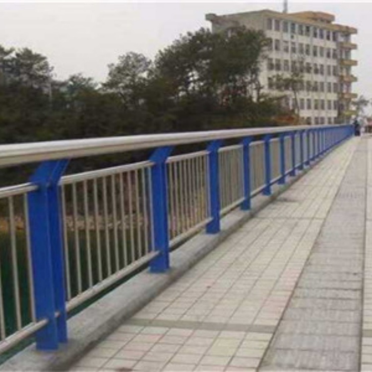 桥梁护栏-Q235钢板立柱市场行情