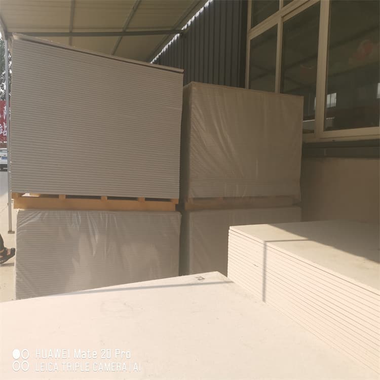 吊顶硫酸钡板价格透明