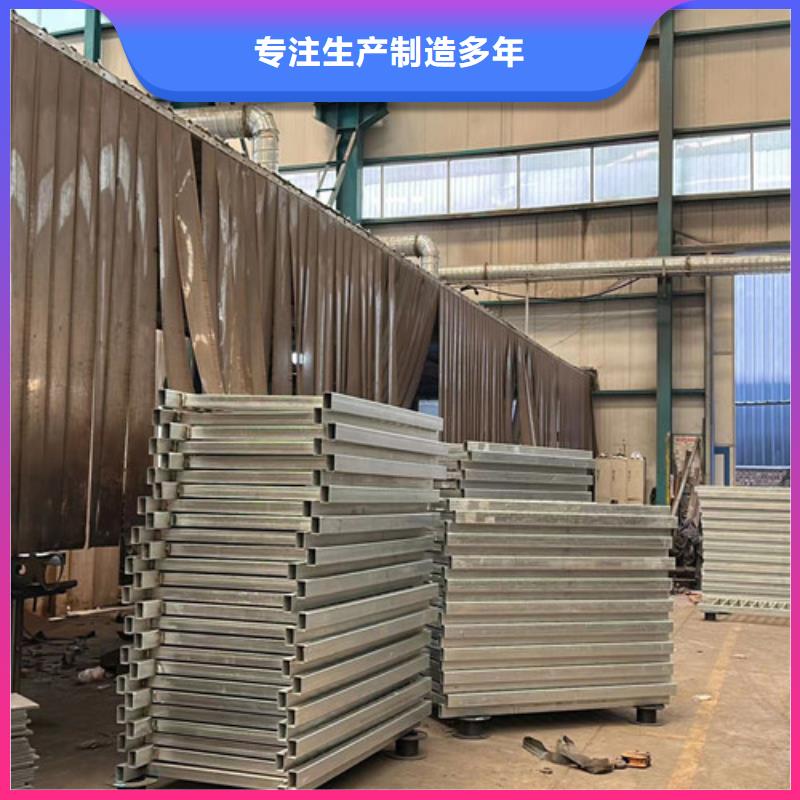 【护栏】灯光防撞护栏快速物流发货实体诚信厂家
