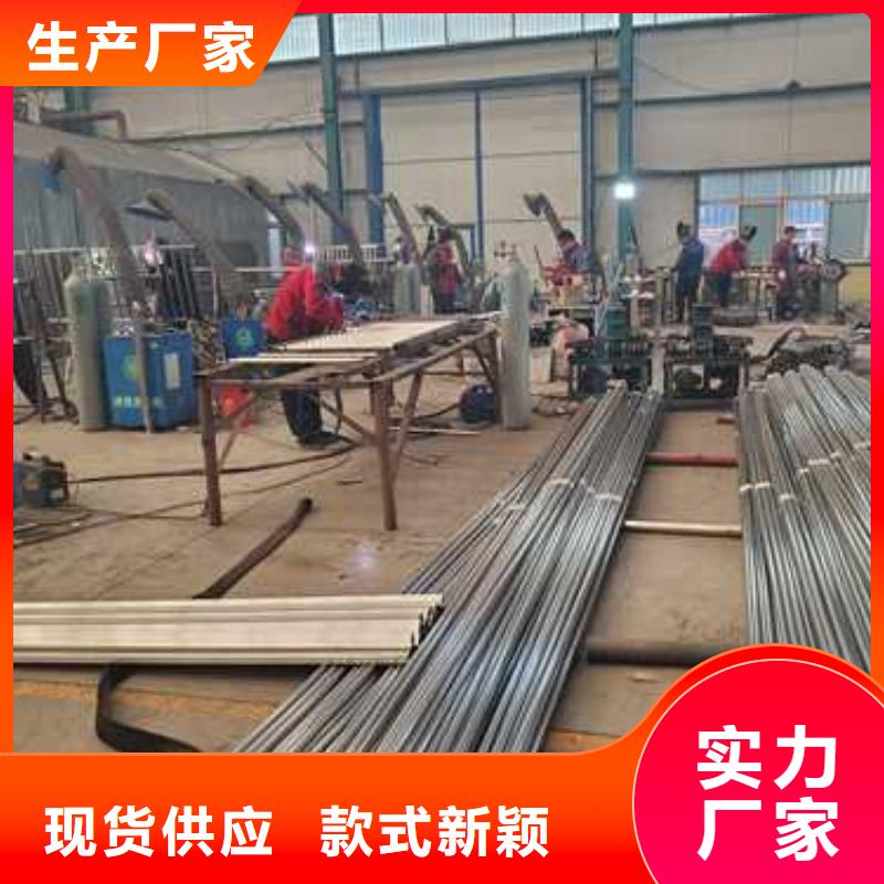 护栏1桥梁防撞护栏厂多种款式可随心选择厂家品控严格