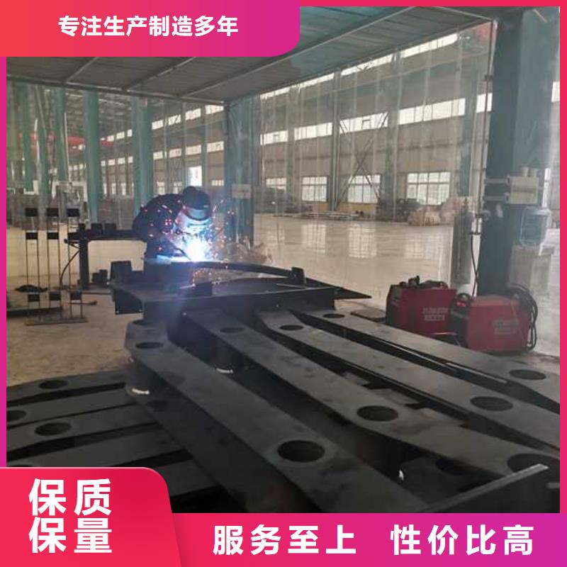 灯光护栏河堤防撞护栏专业生产N年本地生产商