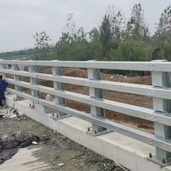 ​河道桥梁防撞护栏结实可靠现货快速采购