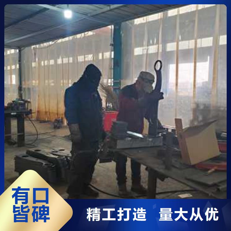 护栏-立柱品质可靠精益求精