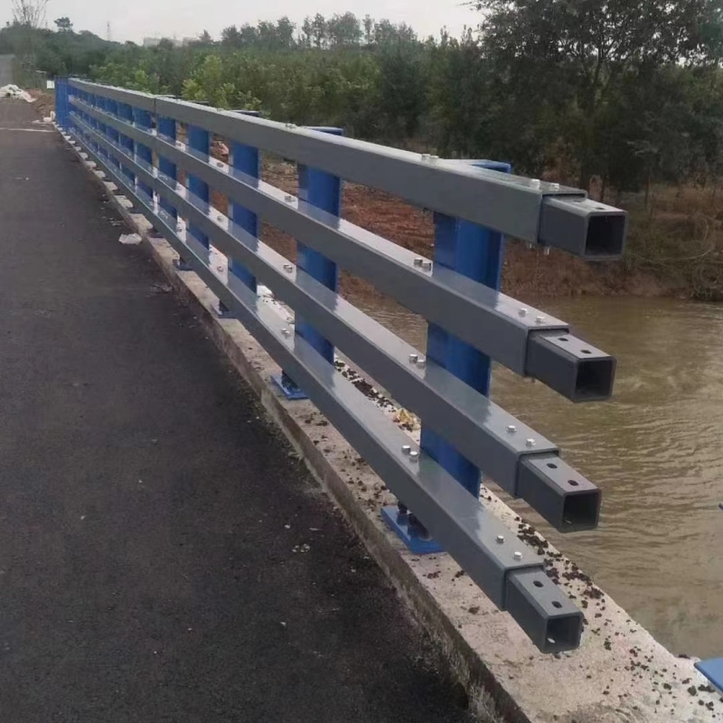 护栏2不锈钢复合管护栏厂家直销售后完善