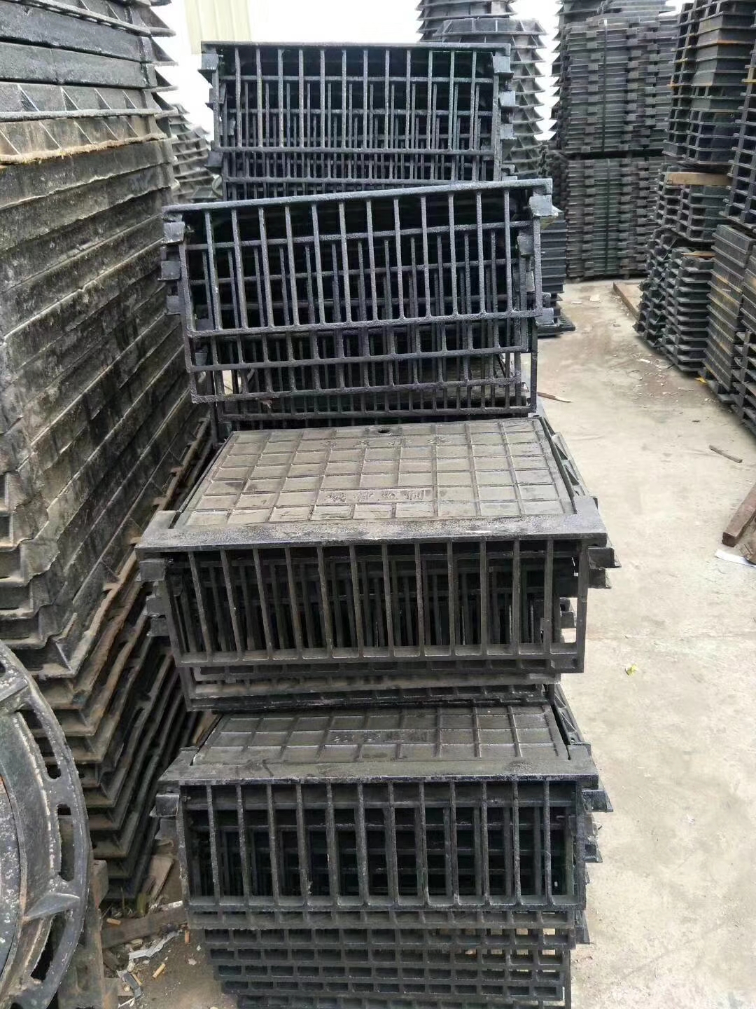 铸铁井盖 dn300球墨管根据要求定制