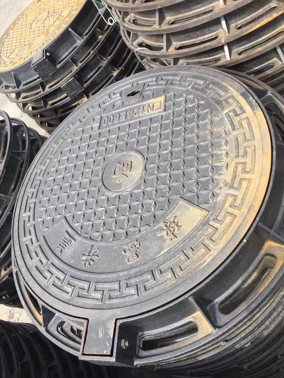 铸铁井盖排水井盖用的放心