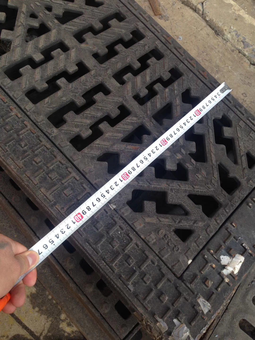 铸铁井盖【球墨铸铁井盖】放心购