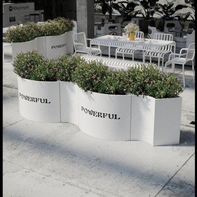 花箱铁艺宣传栏精工制作附近货源