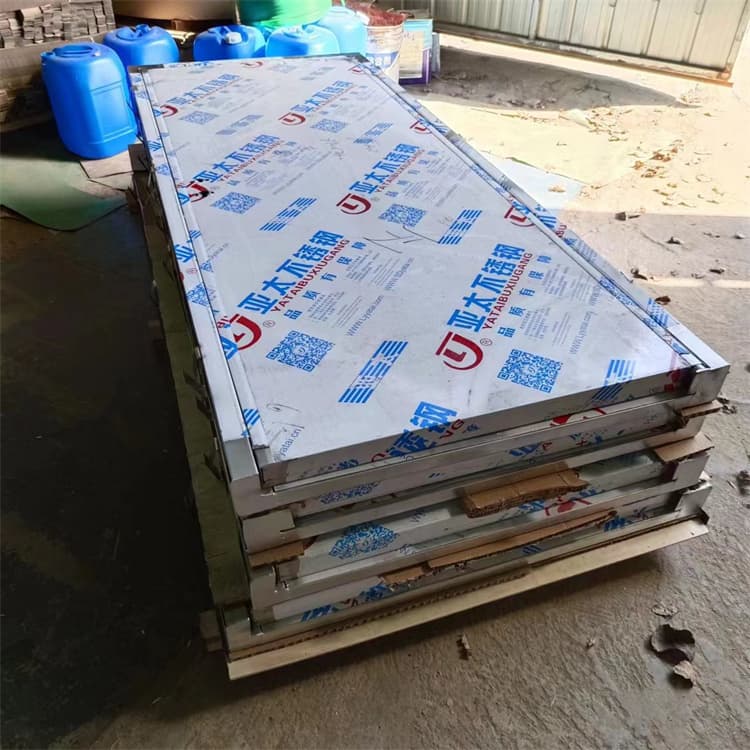 高质量平移铅门供应商