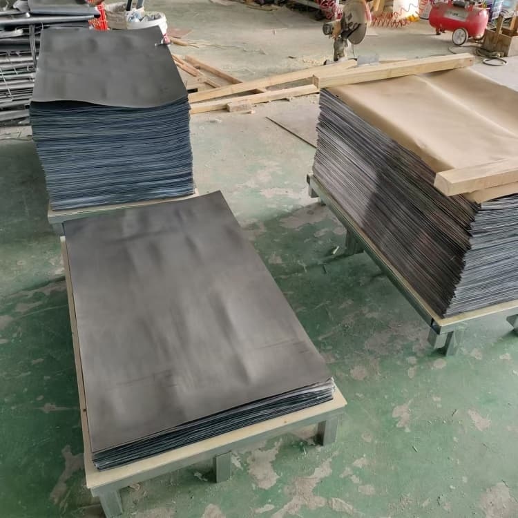 4毫米铅板厂家-找宏兴射线防护工程有限公司