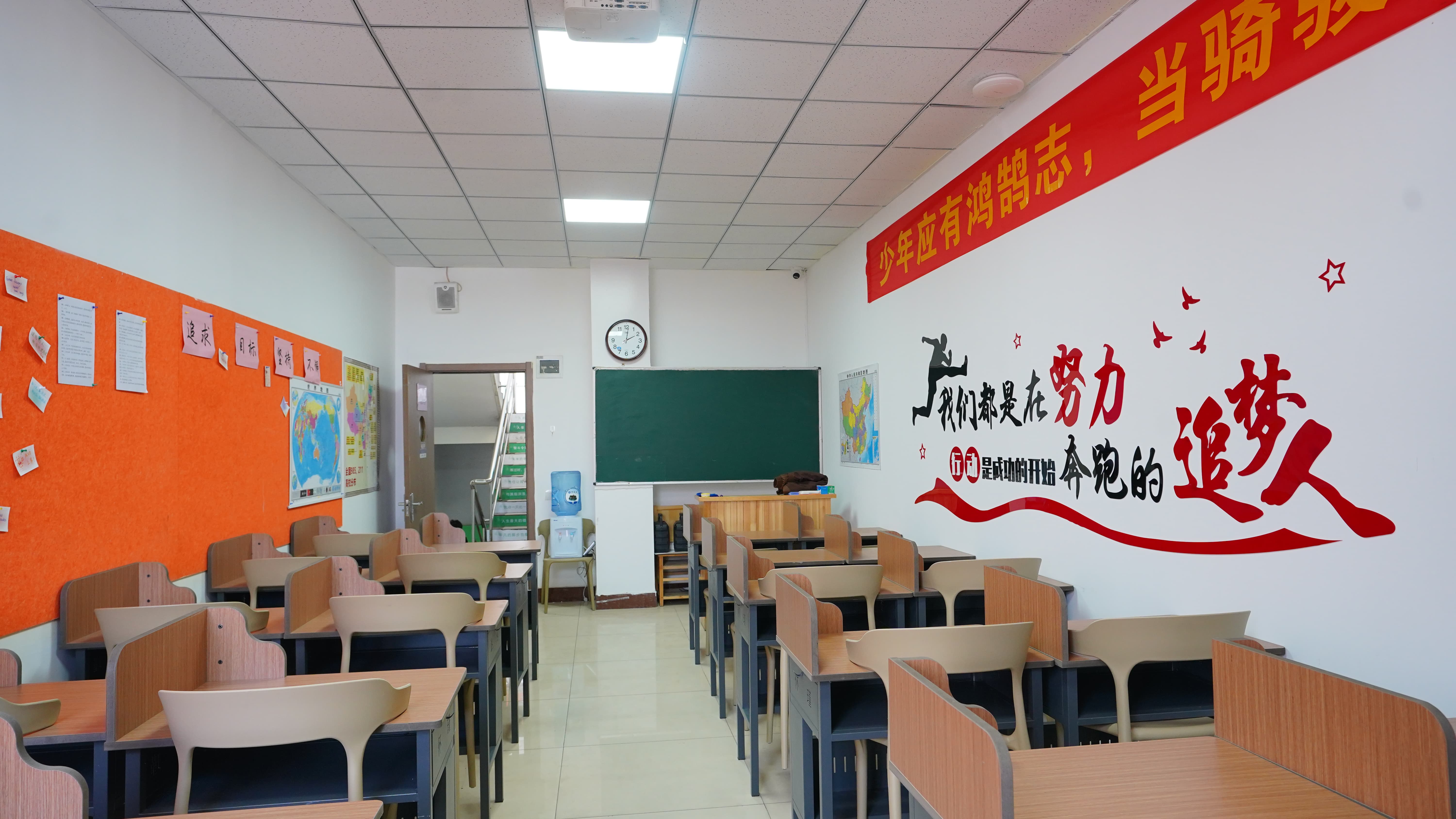 艺考文化课补习学校排名榜立行学校学校环境杰出随到随学