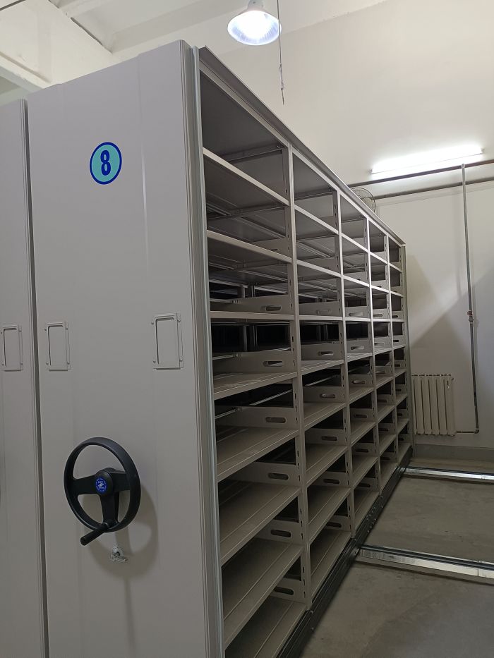 智能密集柜手摇移动密集架专注细节更放心