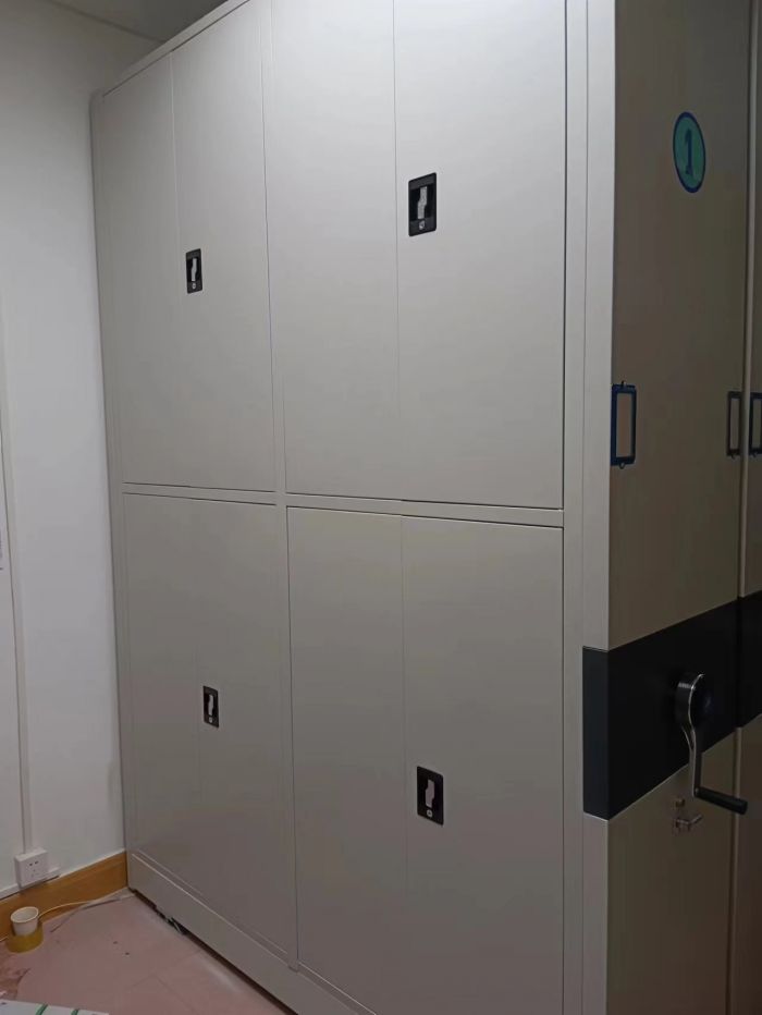 诚信为本【桦平】手摇橱式全封闭移动密集架