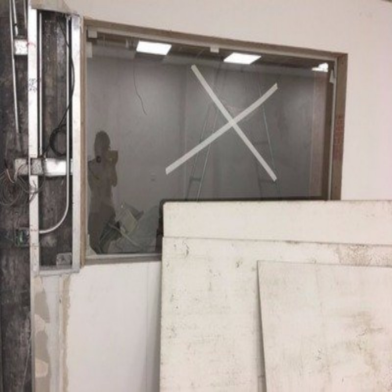 铅玻璃用途广泛
