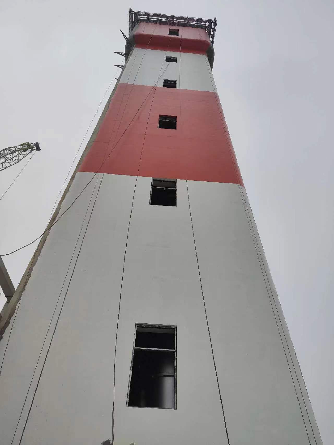 烟囱刷油漆施工