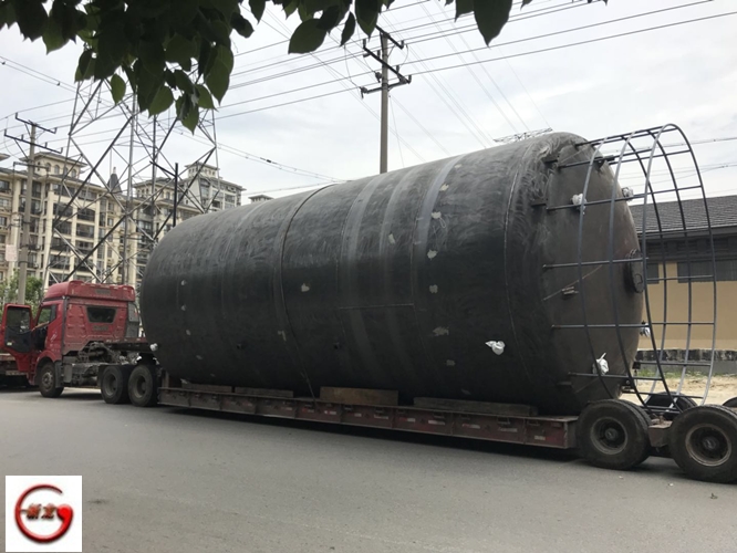 可销往钢衬塑槽罐来电咨询