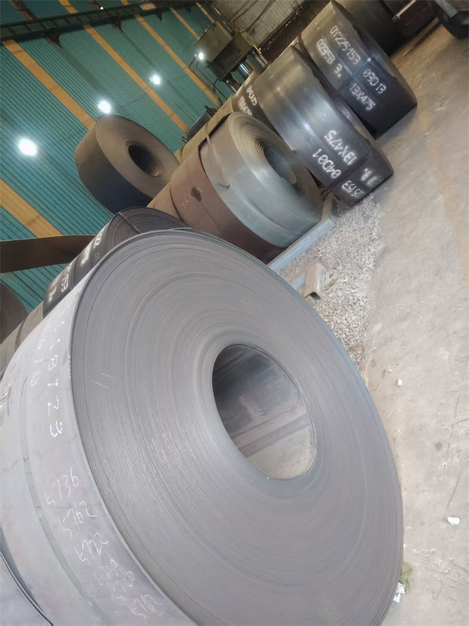 波形护栏二波梁护栏源头厂家经验丰富