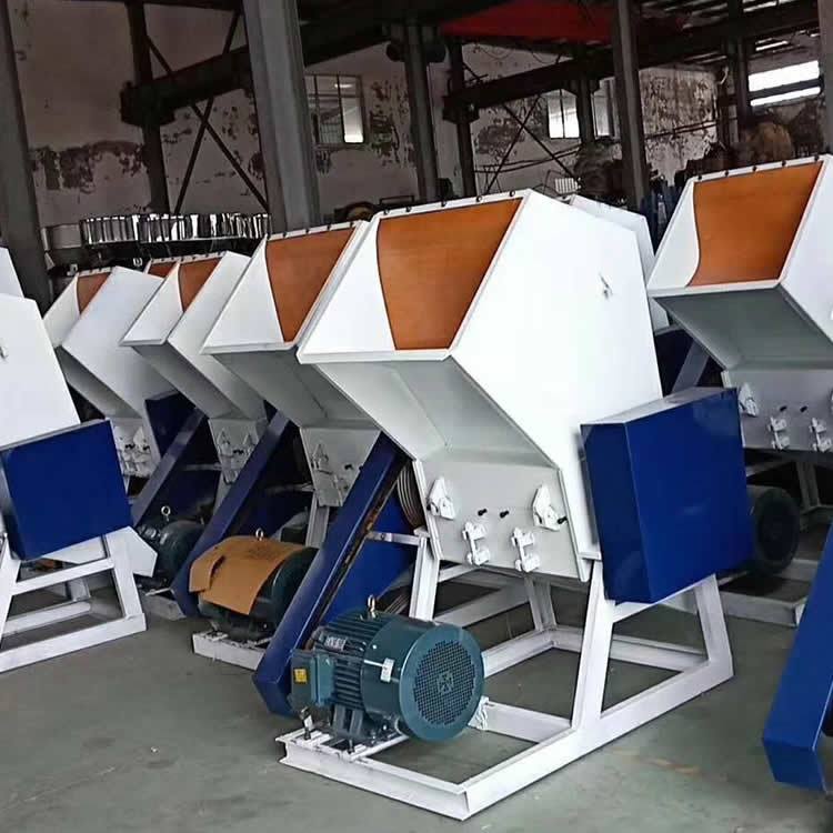 破碎机强力粉碎机定制速度快工期短产品参数